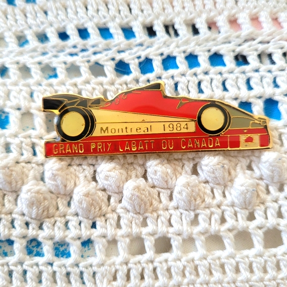 Vintage Other - Montréal 1984 Grand Prix Labatt lapel pin